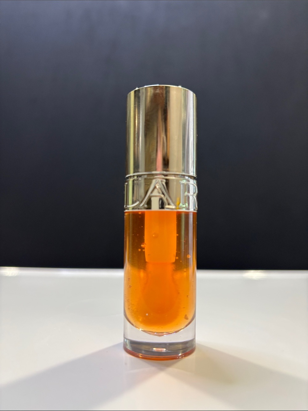 Clarins Lip Comfort Oil Hydrating and Plumping Lip Oil
